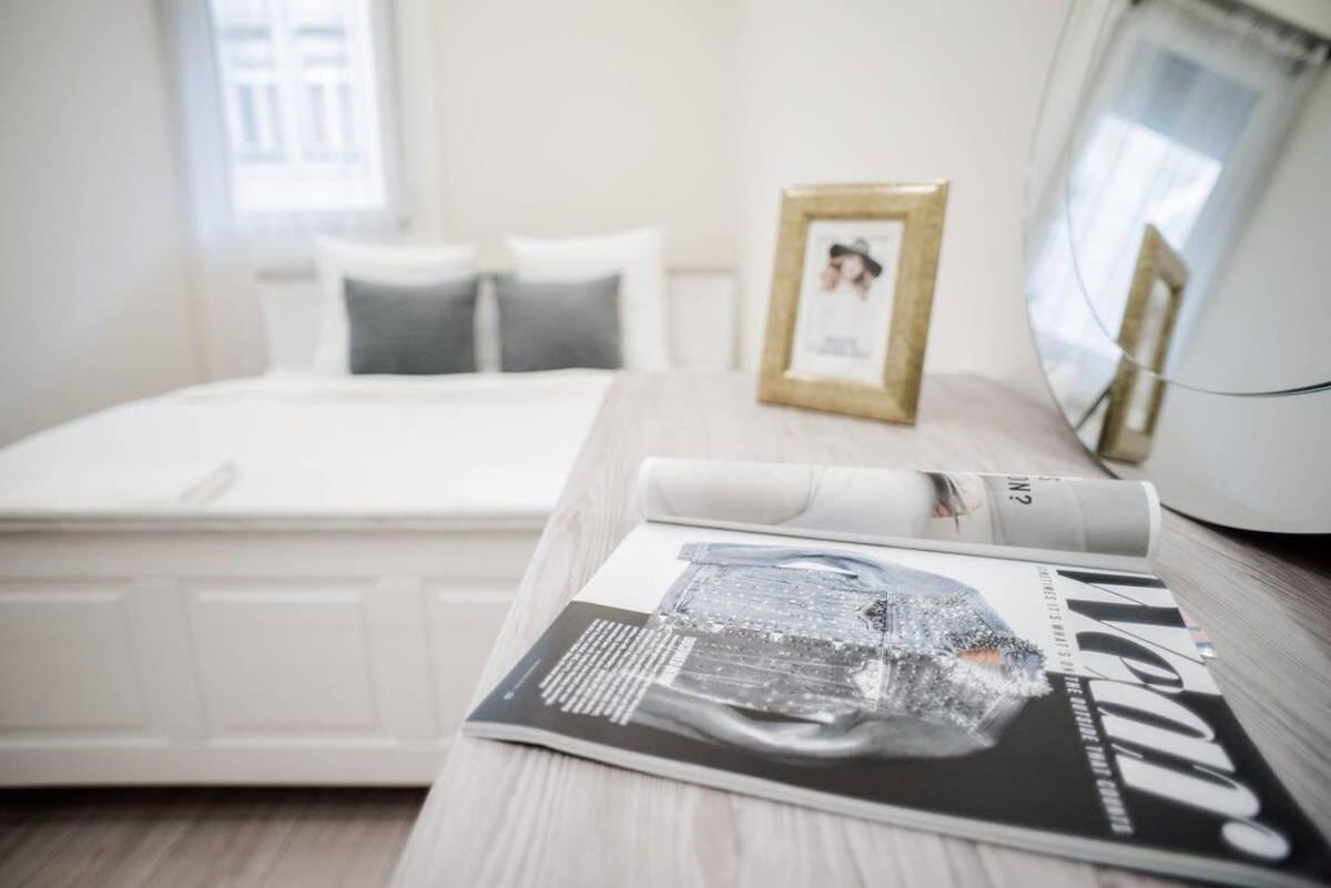 New Luxury Apartment In The Center With A/C Budapesta Exterior foto